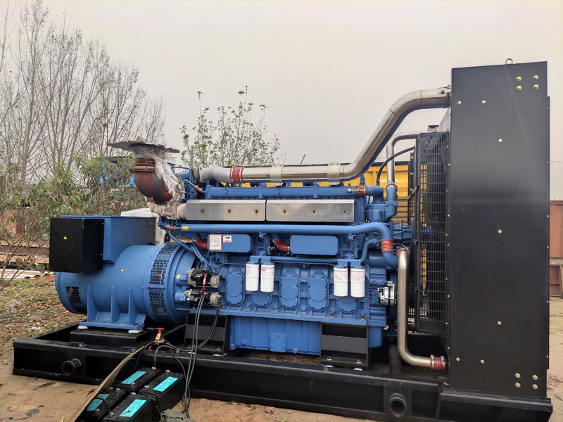 岷县柴油发电机组更换机油时,应遵循哪些步骤?