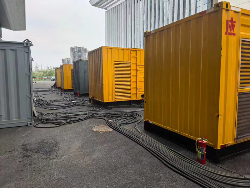 岷县不同季节柴油发电机组保养有哪些注意事项?