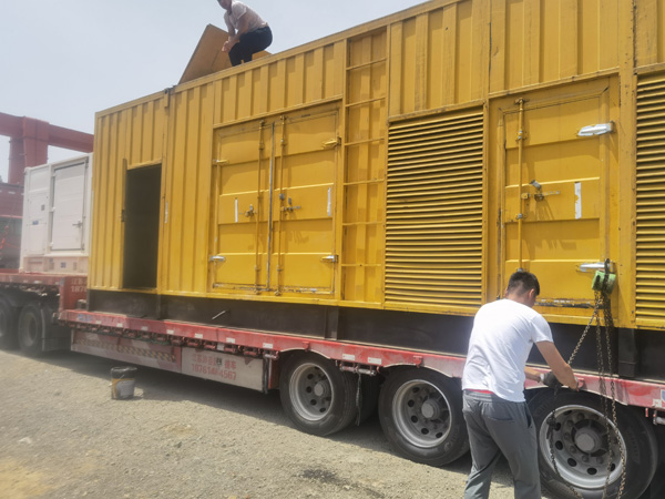 岷县除了负载情况和发动机维护,还有哪些因素会影响 200kw 柴油发电机的油耗?