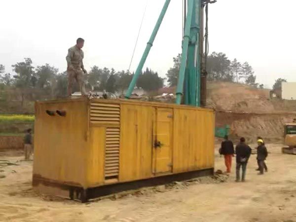 岷县如何判断水冷式机油散热器密封件是否需要更换？